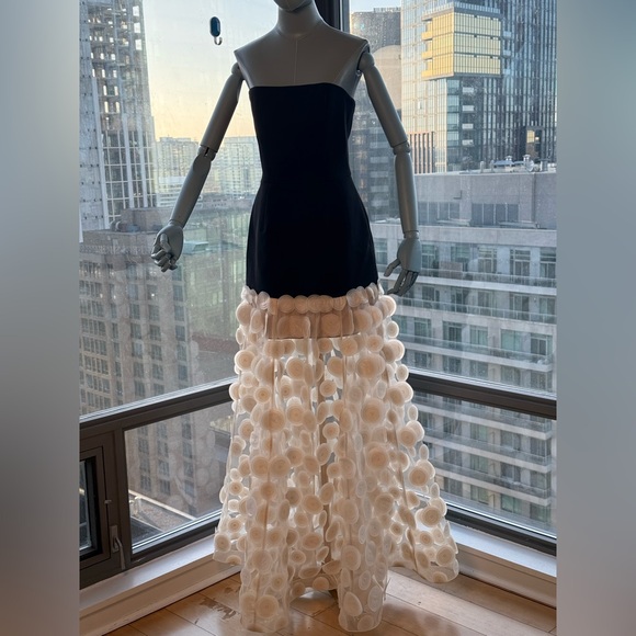 🆕 BRONX & BANCO 🧿 NWOT Harper Strapless Beige and Black Gown, Sz L US 8 - Picture 5 of 15